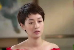 伊天照个人资料,才华横溢的青年才俊，揭秘他的成长之路