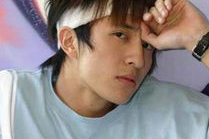 单亲家庭的明星有哪些