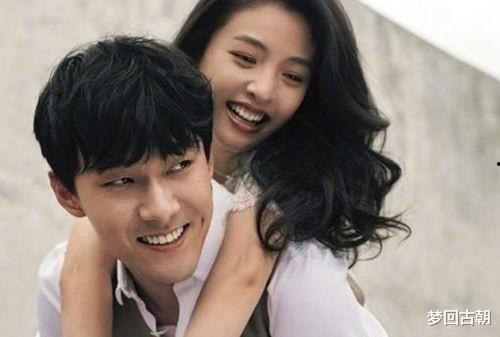 娱乐吃瓜艺人改名,吃瓜艺人华丽转身，改名背后的故事